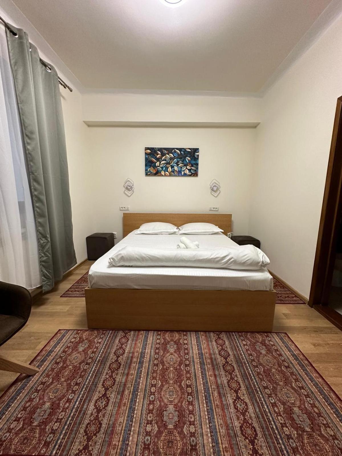 Dortin Hotel Arad Bagian luar foto